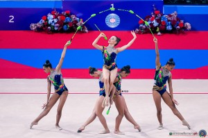 q group jr bra   brazil sfe00396 copia simone ferraro ph 